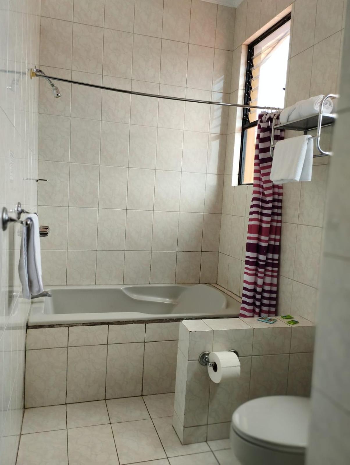 Hotel Valladolid Heredia Eksteriør bilde